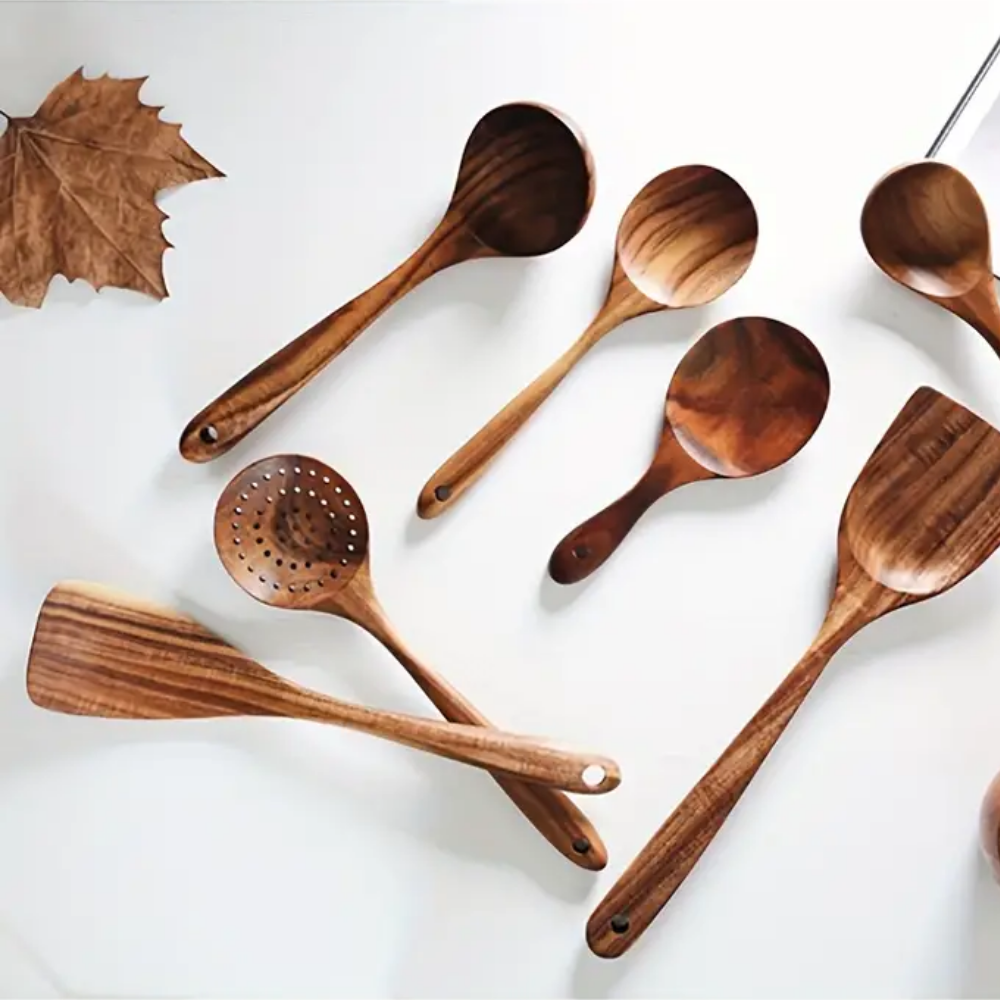 Kit de Utensílios de Madeira Natural – 7 Peças Artesanais para Cozinha Cozinhar também é um ritual.