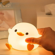 Luminária Noturna Pintinho – Silicone Macio e Recarregável USB