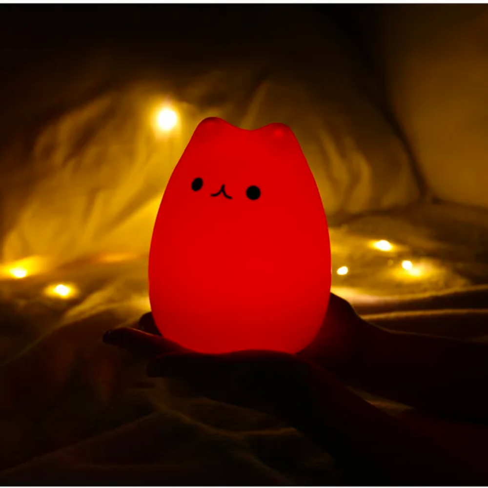 Luminária Noturna Gatinho LED – 7 Cores com Controle por Toque em Silicone Macio