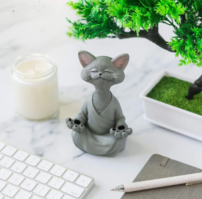 Estátua Decorativa de Gato Meditando – Paz e Serenidade para seu Lar