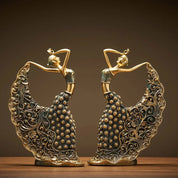Escultura Decorativa Dançarina Pavão em Cerâmica – Arte Abstrata de Luxo 28,5cm