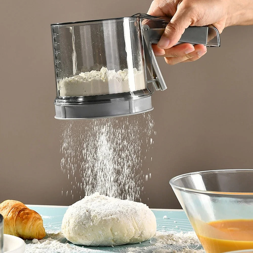 Peneira de Farinha Semiautomática com Alça – Tela Dupla em Aço Inoxidável