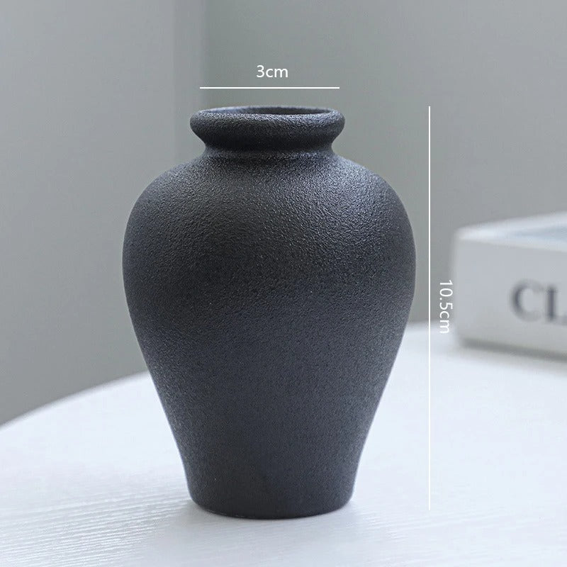 Conjunto 5 Vasos de Cerâmica Preta Fosca Minimalista – Decoração Moderna e Sofisticada
