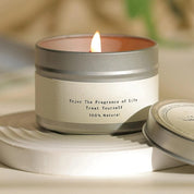 Vela Aromática em Lata com Tampa – Cera de Soja com Pavio Natural